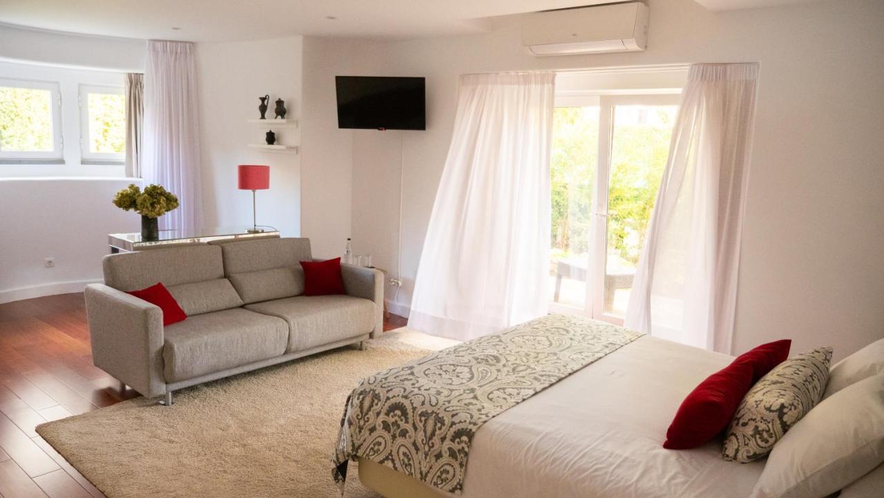 My House At Estoril Guesthouse Exterior photo